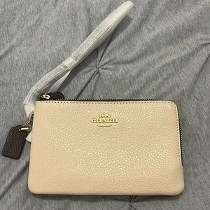 NWT Coach Wristlet